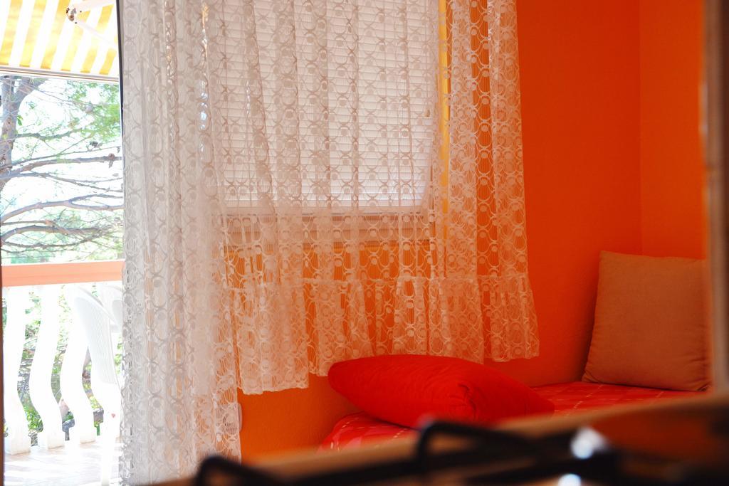 Apartments Sandra Vir Ngoại thất bức ảnh