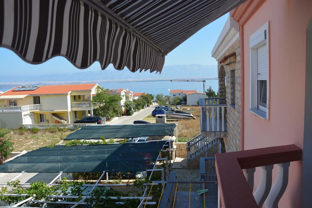 Apartments Sandra Vir Ngoại thất bức ảnh