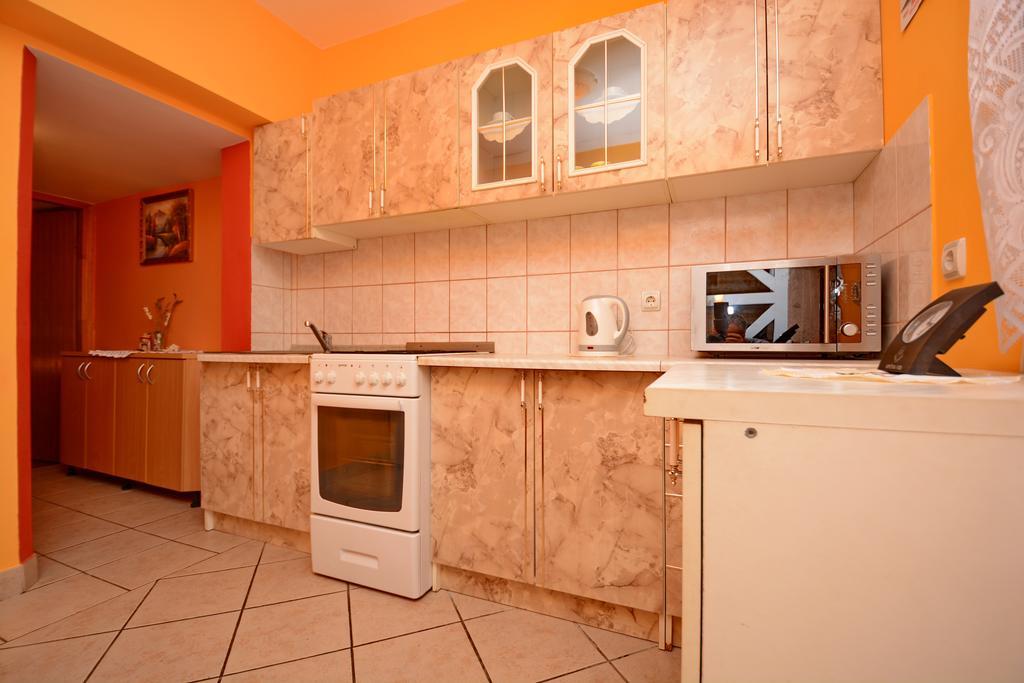 Apartments Sandra Vir Ngoại thất bức ảnh